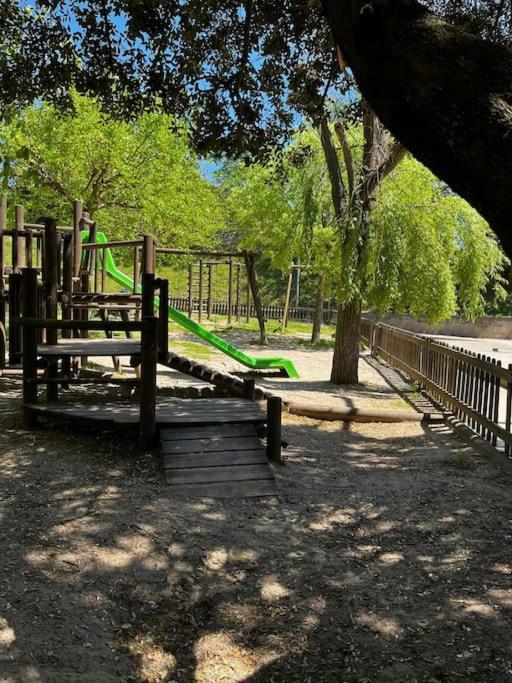 AviáEl Niuet De Cal Cacuet, La Teva Escapada Rural.アパートメント エクステリア 写真